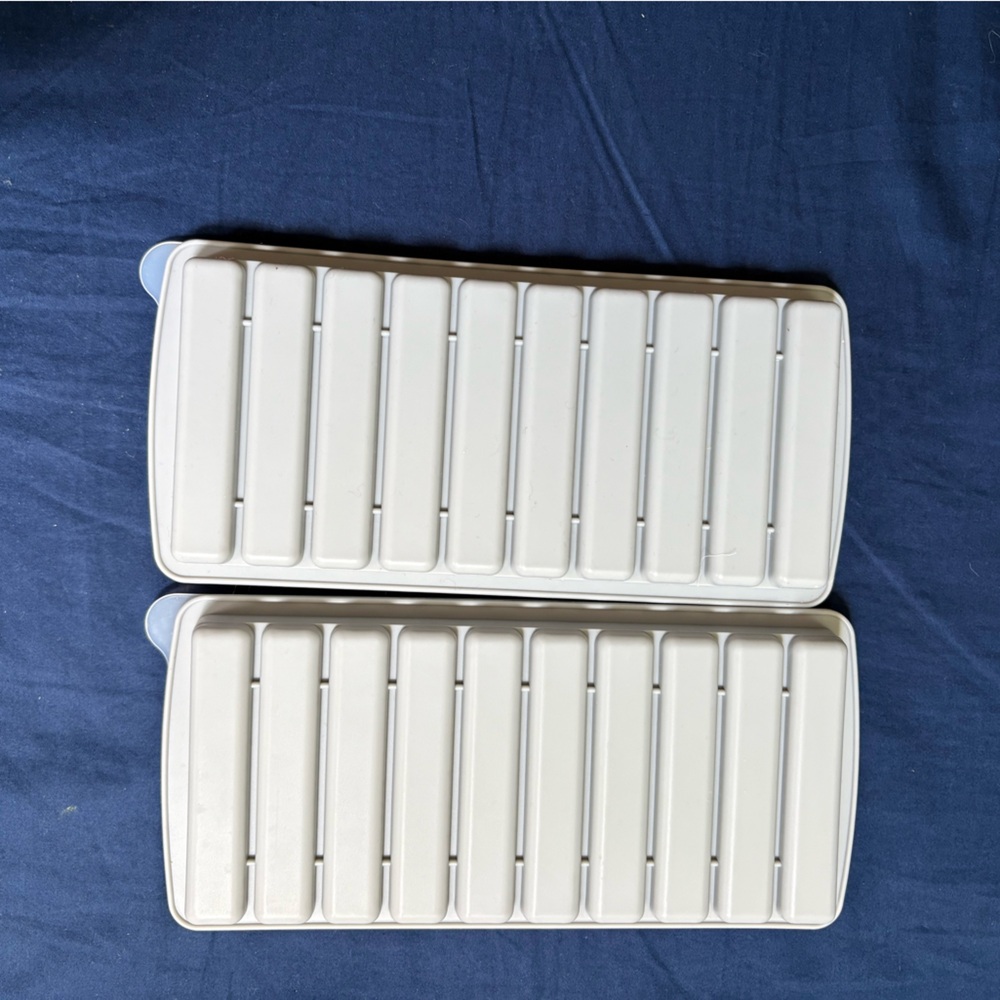 Tiny Tot Innovations Milk Trays - Picture 2 of 3